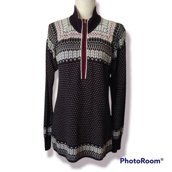 Eddie Bauer Sweaters - Eddie Bauer half zip long sleeve large printed sweater